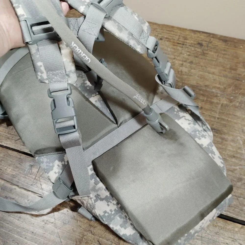 Gerber Grasp Reservoir Assault System Pack Backpack ACU Hydration Tactical